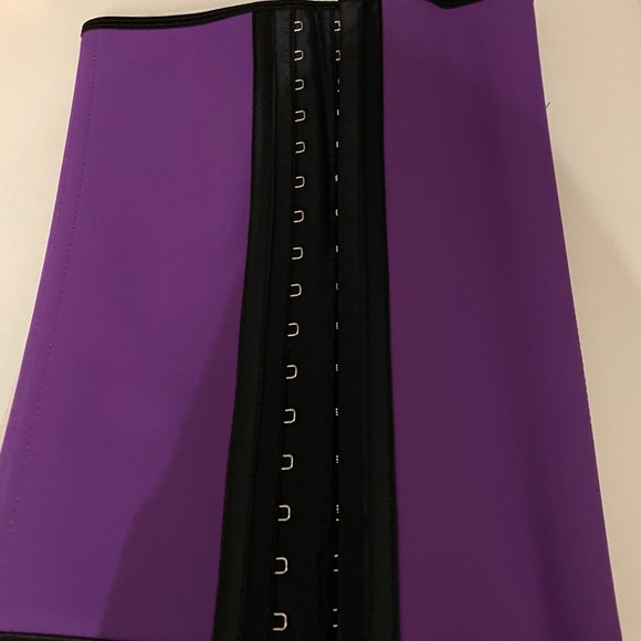 HIGHT QUALITY LATEX WAIST TRAINER - Picture 2 of 4